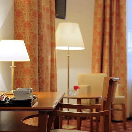 Hofgut Sternen - Wohnen In Kunst Und Kultur Hotel