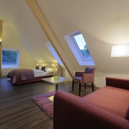 Hofgut Sternen - Wohnen In Kunst Und Kultur