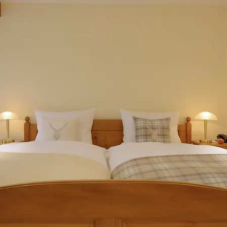 Hofgut Sternen - Wohnen In Kunst Und Kultur Breitnau