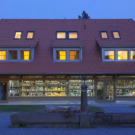 Hofgut Sternen - Wohnen In Kunst Und Kultur Hotel